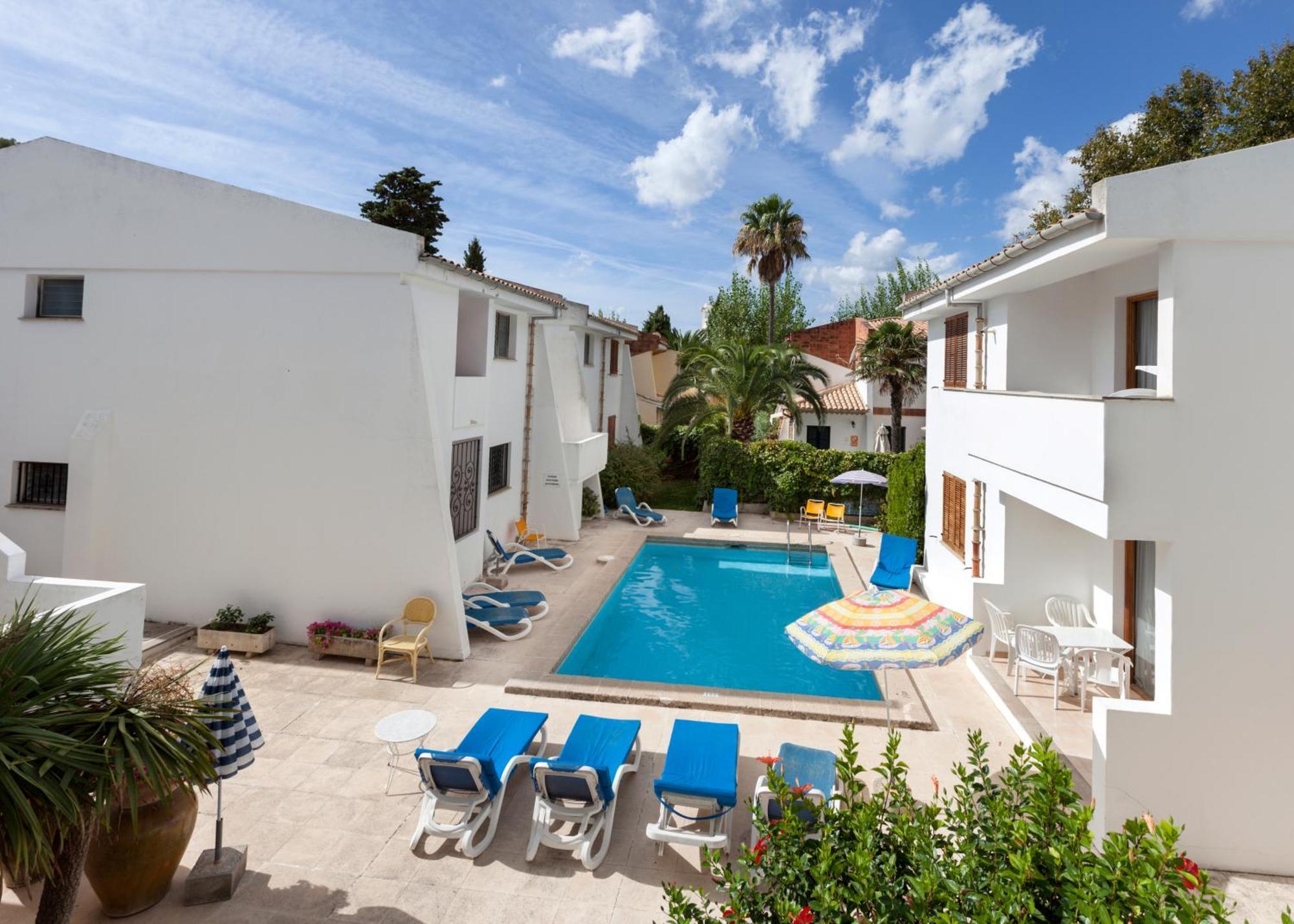 Apartamentos Leo Port de Pollença Exterior foto
