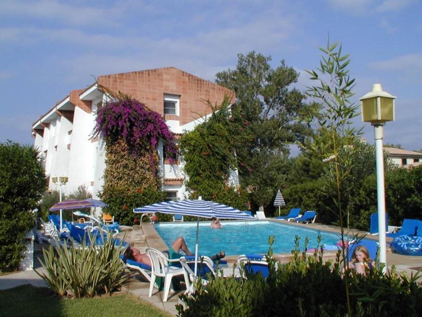 Apartamentos Leo Port de Pollença Exterior foto